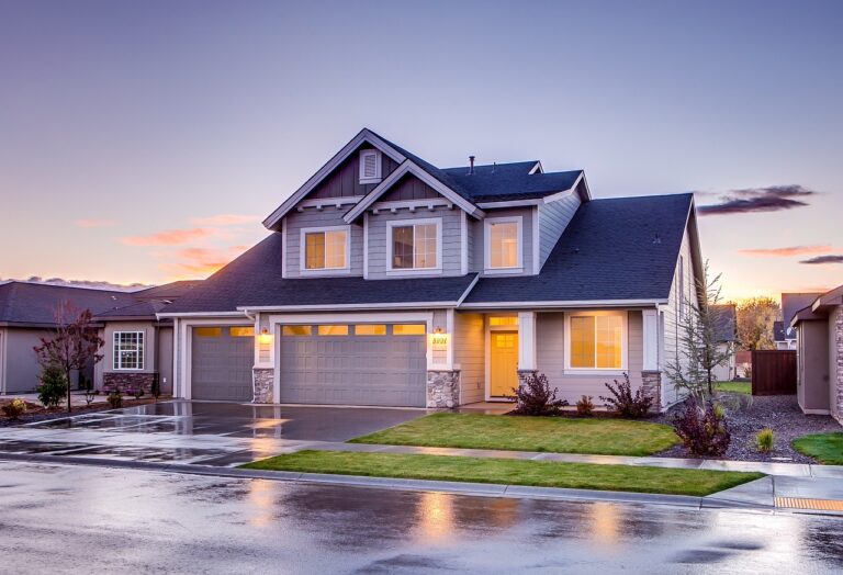 Residential exterior cleaning client in Sammamish, WA where they used Homefront Power Wash services